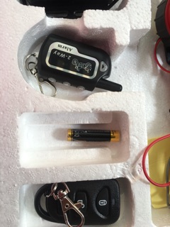 Chống trộm 2 way ( có thể đề máy xe = remote )