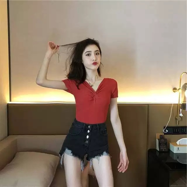 Áo Thun Tay Ngắn Cổ Chữ V Thời Trang Mùa Hè Cho Nữ | BigBuy360 - bigbuy360.vn