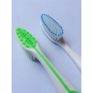 Bàn chải đánh răng Suree 2 cây