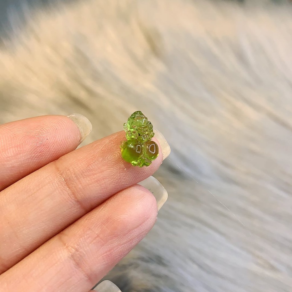 Tỳ Hưu màu xanh lá mini, Tỳ Hưu đá Peridot size nhẫn - Vượng Tài Gems