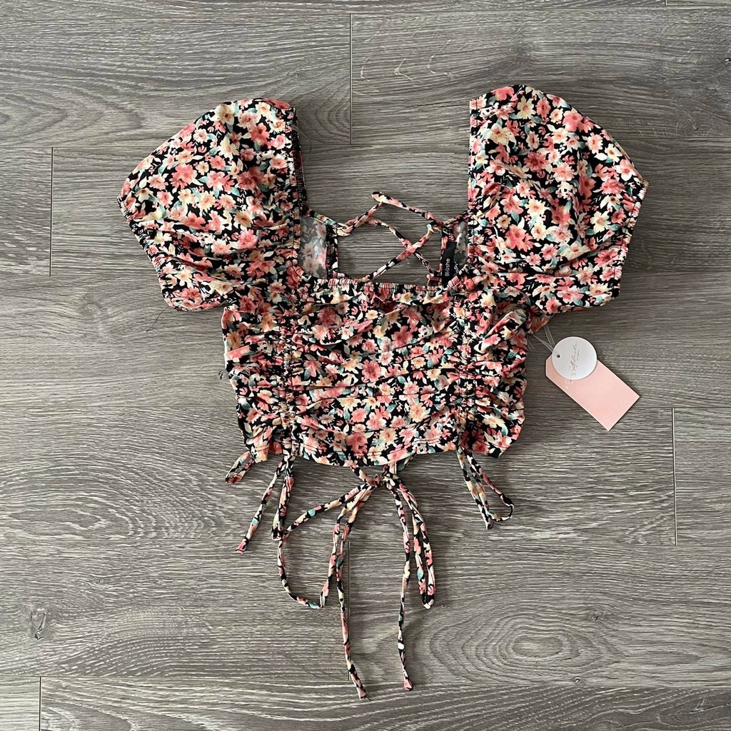 Áo croptop BLASHE hoa nhí đan lưng KAMI