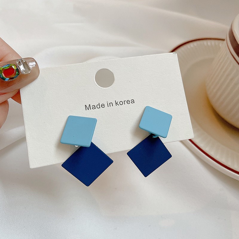 Bông tai vuông phong cách Hàn Quốc dành cho nữ