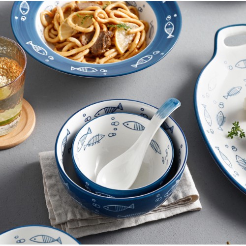 Bộ chén bát đĩa hoa văn con cá màu trắng xanh đẹp mắt sang trọng