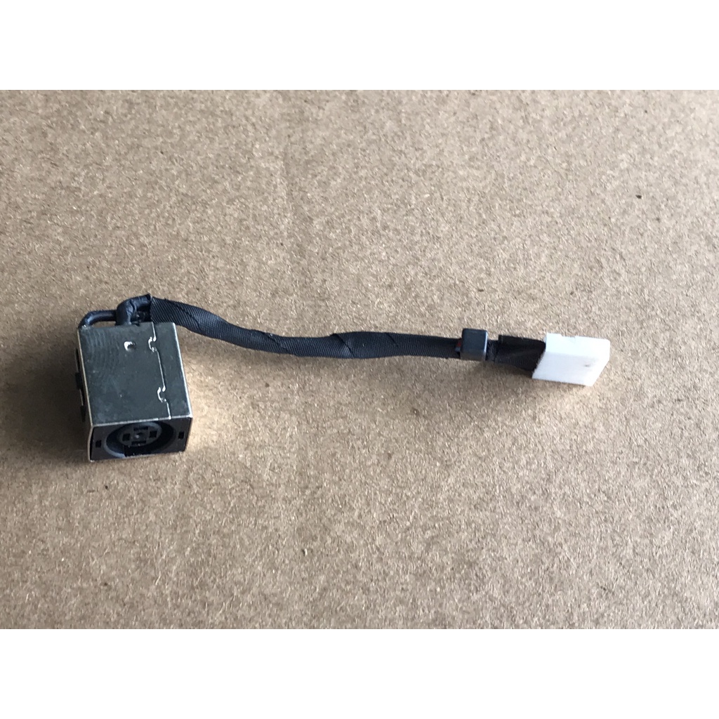 Đầu nguồn có dây DC IN Dell E7240 E7250 7240 7250 dùng cho thợ sửa chữa