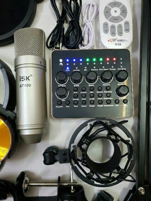 [Mã ELHACE giảm 4% đơn 300K] Combo trọn bộ mic ISK AT-100 + Sound card V10 + full phụ kiện tặng tai nghe