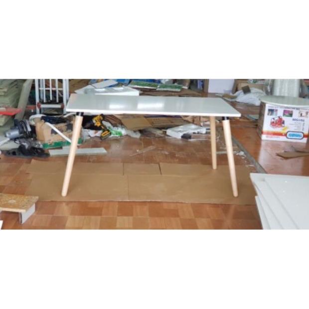 (Freeship 30k) Bàn làm việc bàn học bàn ăn chân gỗ tần bì 60×120cm