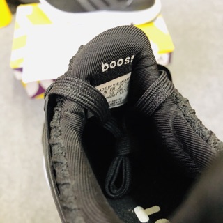 Giày ultra boost đen