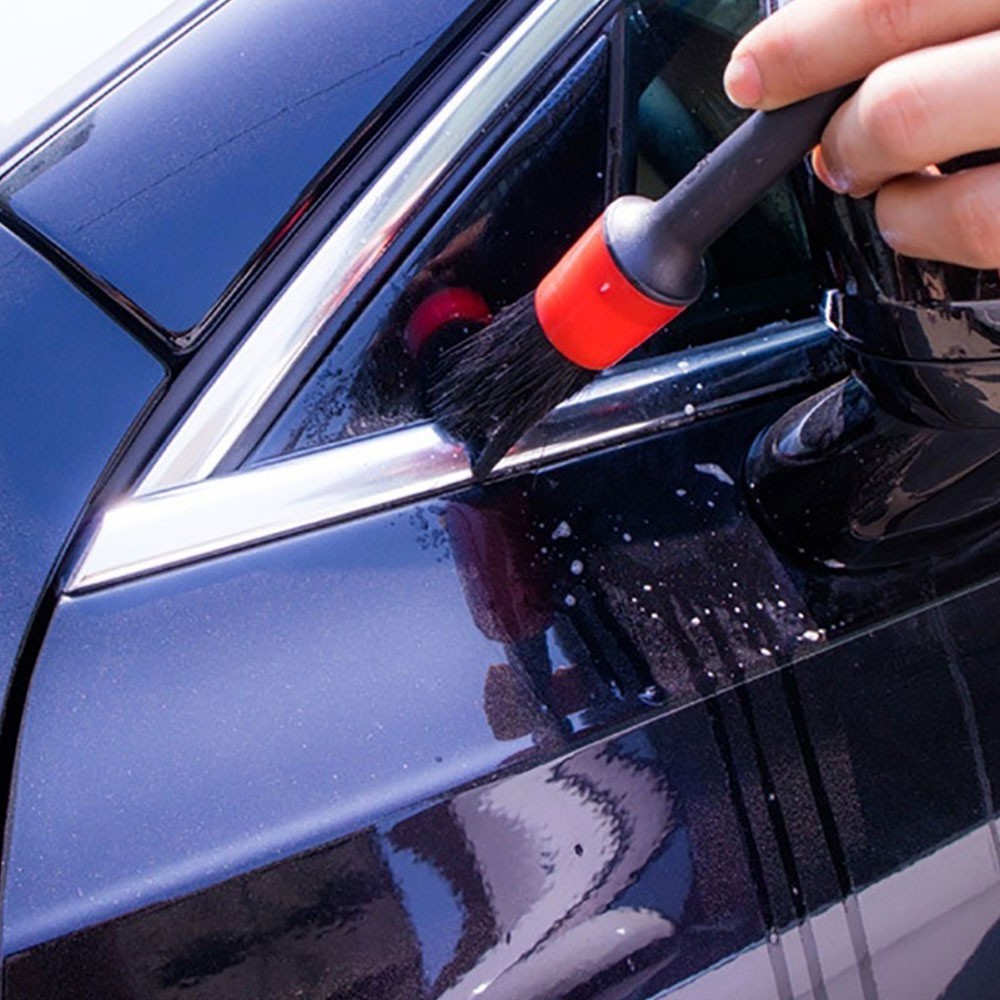 Bàn chải vệ sinh có thể tháo rời dùng để làm sạch xe hơi tiện lợi
