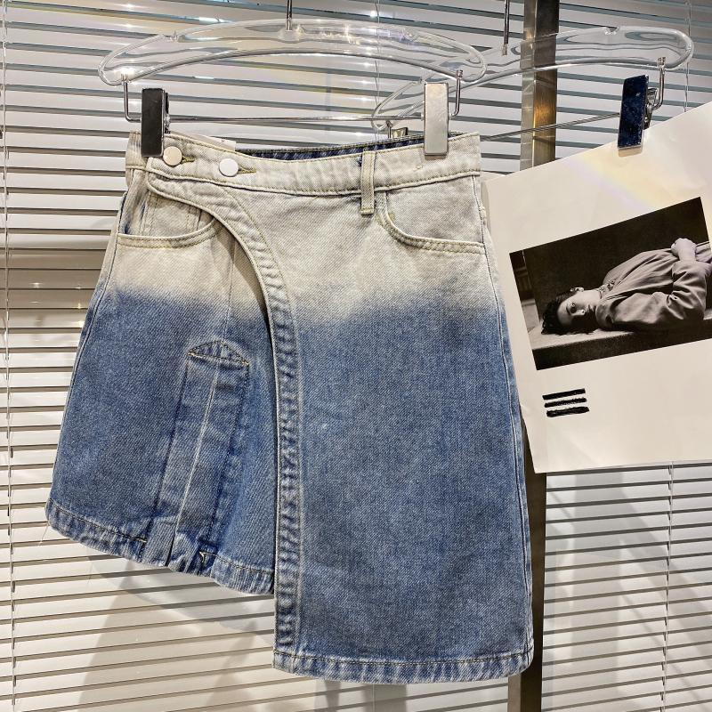 Chân váy denim giả hai lớp thiết kế viền không đối xứng phong cách thời trang mùa hè 2022 cho nữ