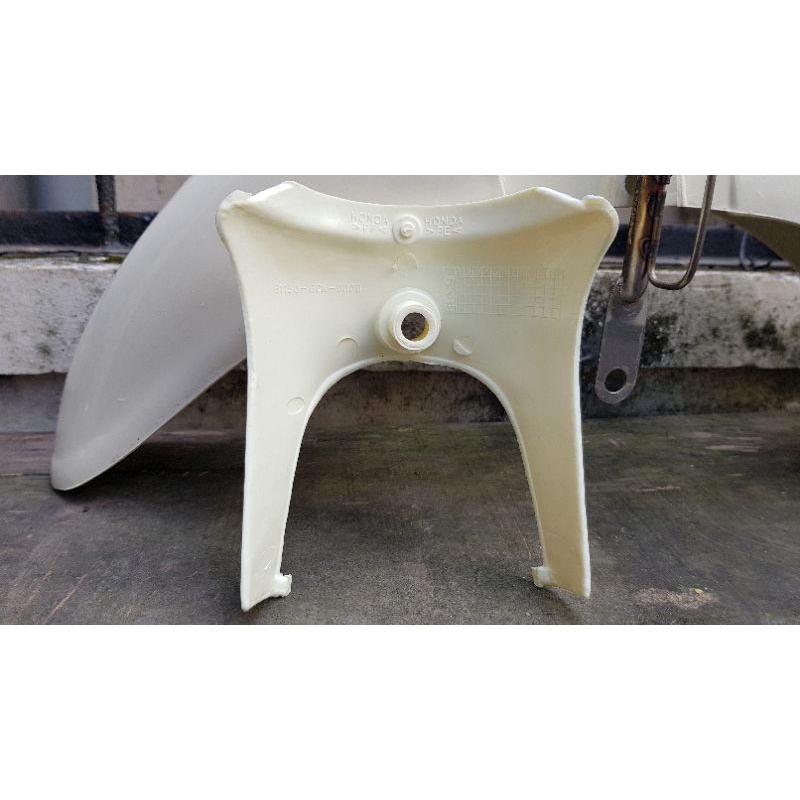 BỘ DÈ TRƯỚC CUB ÉN LÙN