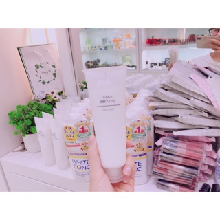 Sữa rửa mặt Muji face soap