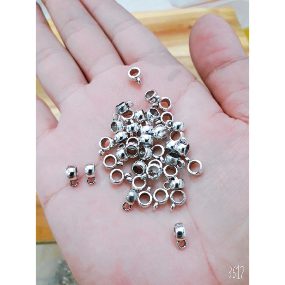 Charm xỏ - lùa charm lỗ lớn xỏ ngang: 50 gram 1 gói = 25k [ chuyên sỉ các loại charm xỏ - charm lùa - charm giả bạc ]