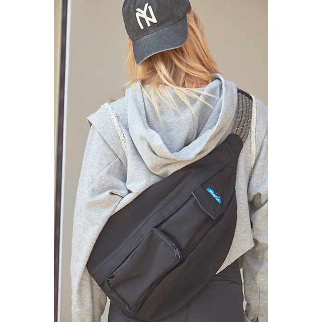 Túi đeo chéo Kavu Rope Bag thời trang nam nữ màu đen unisex chống nước