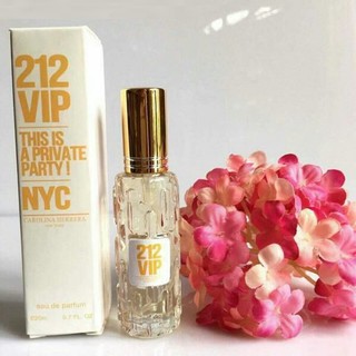 Nước hoa nữ 212 VIP 20ML của hãng CAROLINA HERRERA