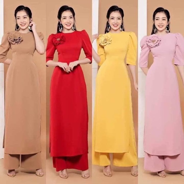 Áo dài tay bồng đính hoa kèm quần | BigBuy360 - bigbuy360.vn