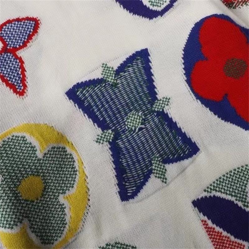 Áo Thun NgắN Tay Unisex In Hoa Xinh XắN