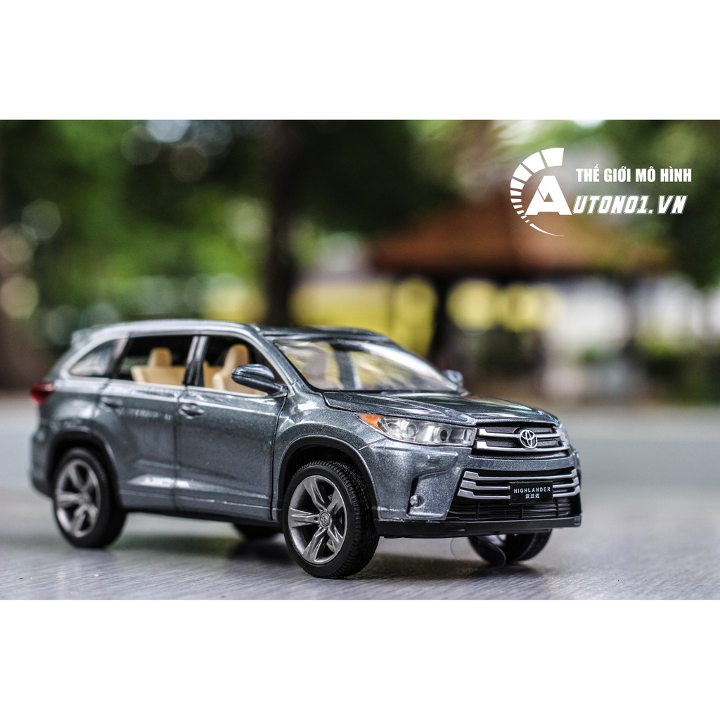 MÔ HÌNH XE TOYOTA HIGHLANDER 2018 GREY 1:32 JACKIEKIM CÓ HỘP 6085