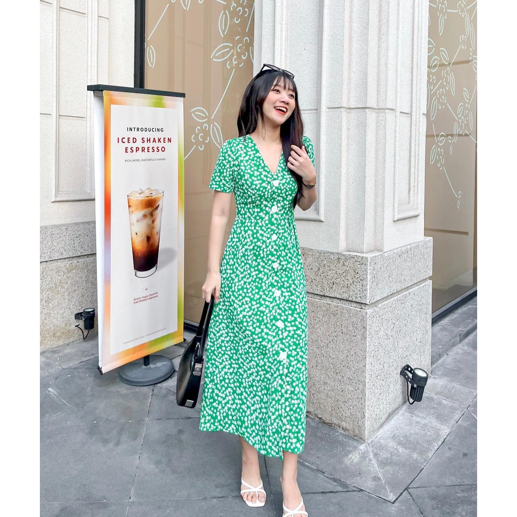 Đầm RAMI - Đầm cổ tim nẹp nút