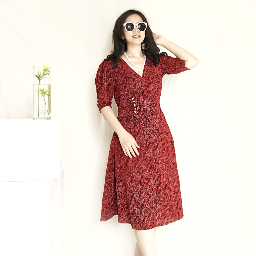 Váy trung niên cổ đắp tay phồng đính hạt thun nhũ co dãn, Đầm trung niên tay lửng LALI MS21 | BigBuy360 - bigbuy360.vn