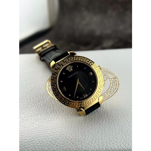 Đồng hồ Nữ Versace Daphnis dây da cao cấp