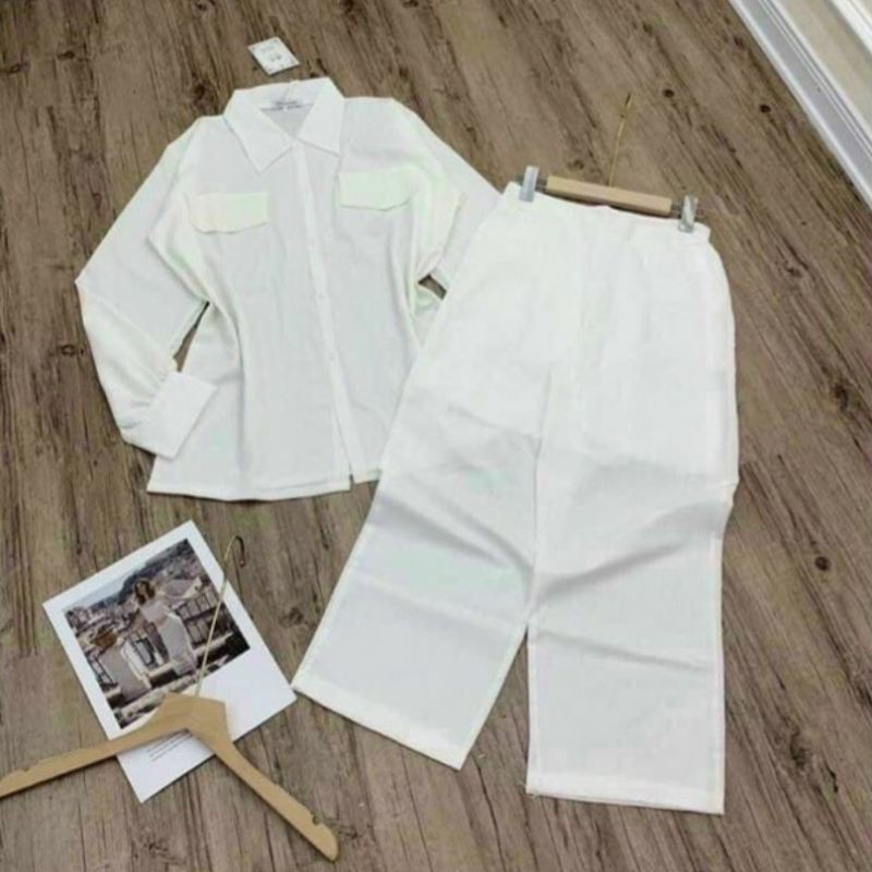 Set bộ đũi xước màu trắng quần culottes có lót trong dày dặn ống suông kèm áo sơ mi phối 2 túi ngực basic trẻ trung nữ