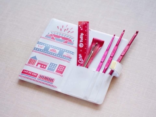 Bộ kim móc Tulip Carp phiên bản giới hạn