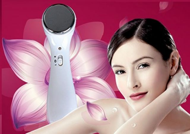 Máy massage mặt bằng ion