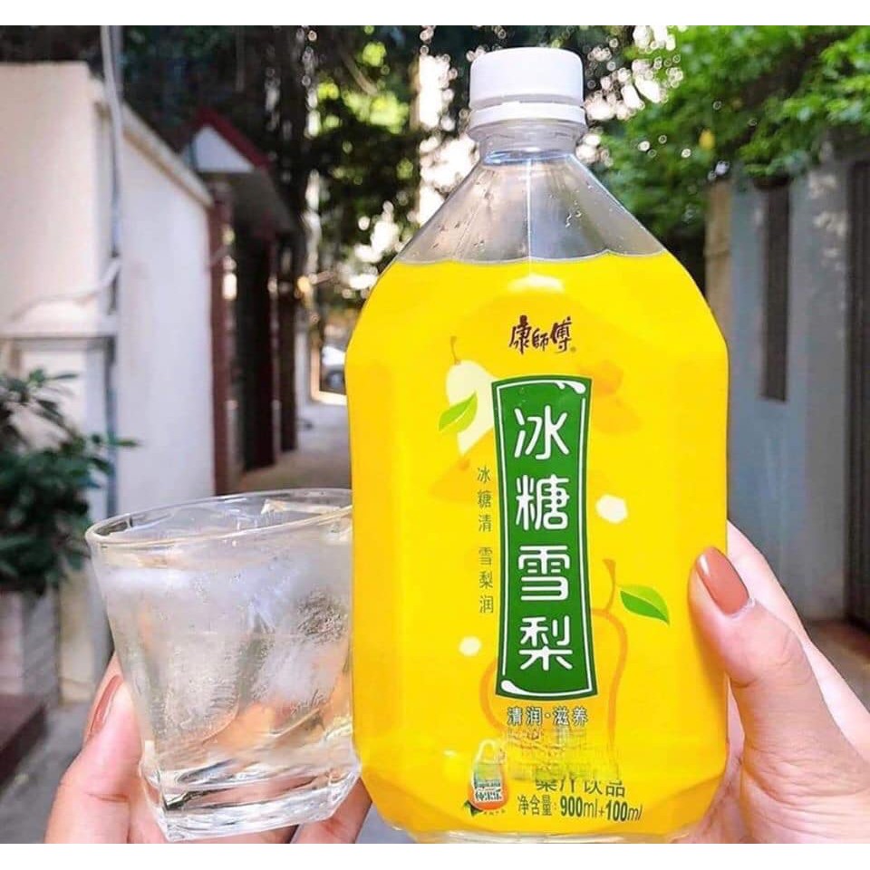 Chai nước lê 1 lít .