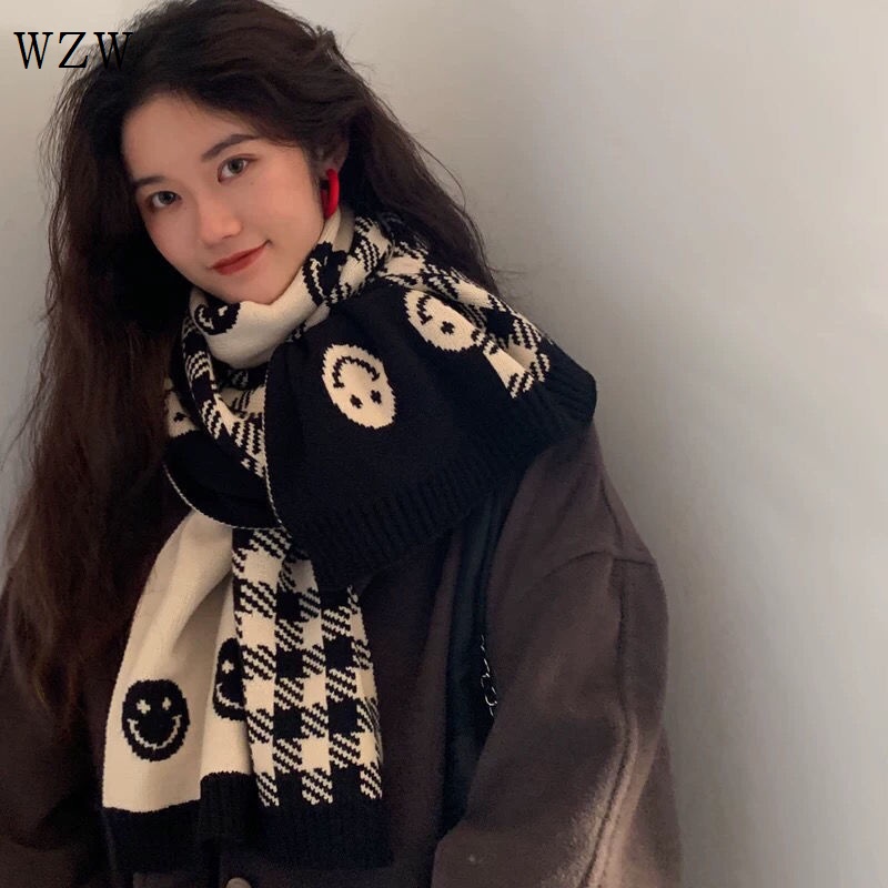Khăn Choàng Cổ Giữ Ấm Mùa Đông Bằng Len Cashmere Họa Tiết Mặt Cười Màu Trắng Đen Phong Cách Hàn Quốc Dễ Phối Đồ