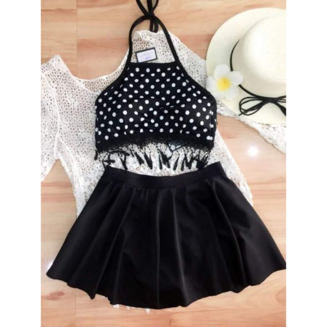 Bikini chấm bi tua