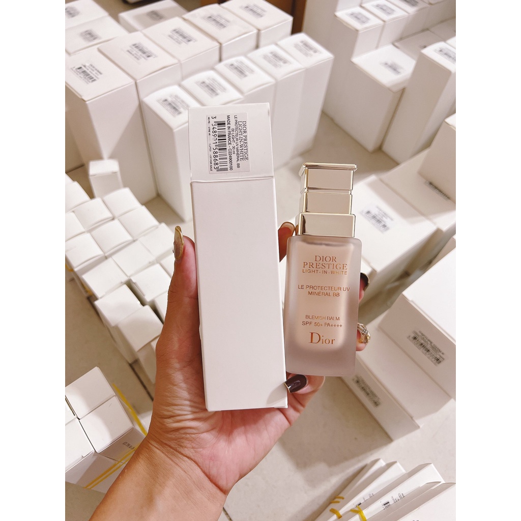 Kem Chống Nắng ❣️FREESHIP❣️ Kem Chống Nắng Có Màu Dior Prestige Light-In-White UV Minéral BB SPF 50+ PA ++ 30ml