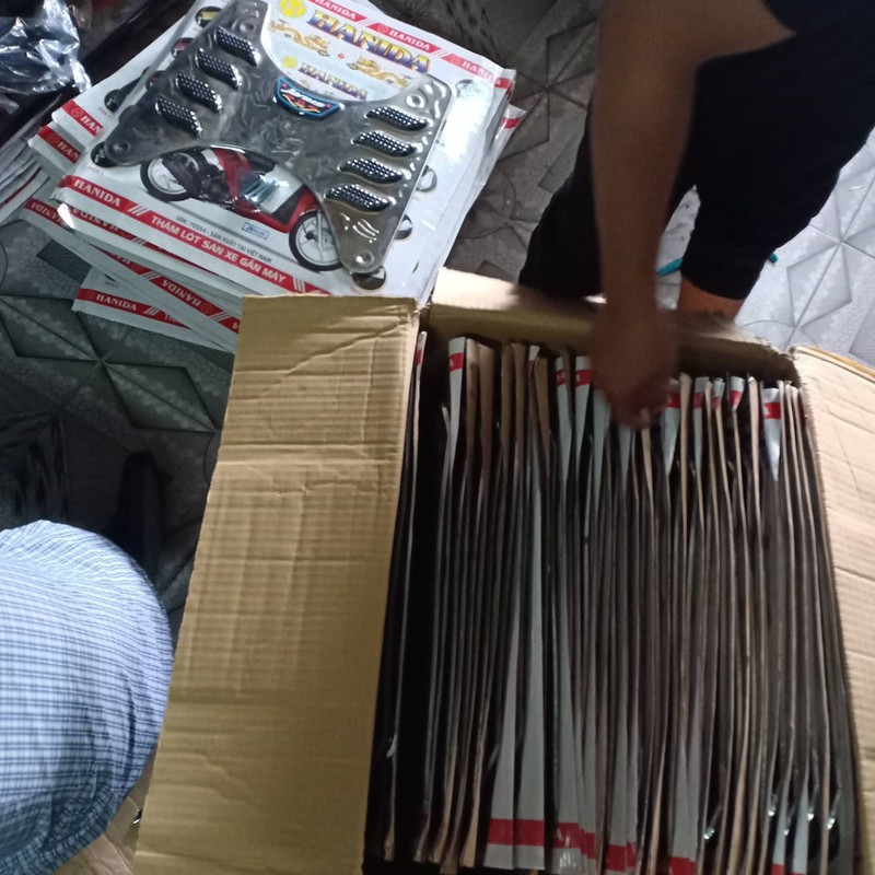 Lót chân xe Sh 2020