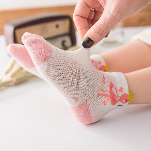 Bộ 5 đôi tất hình thú cho bé, vớ trẻ em giữ ấm