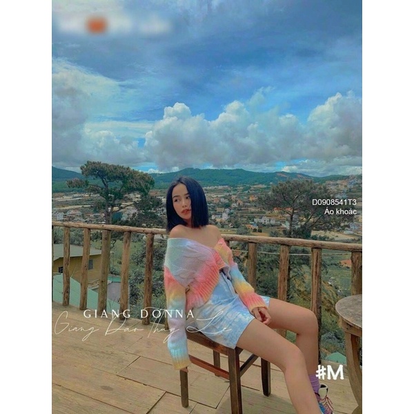 Áo khoác len croptop loang màu cầu vồng cổ V dài tay bo gài 3 nút TT0908