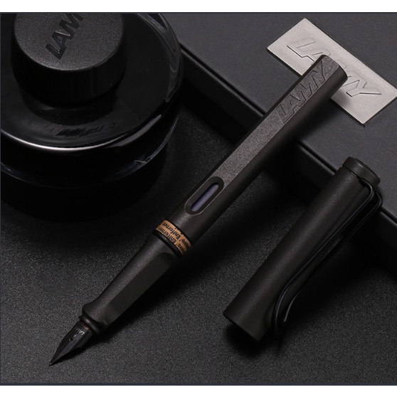 Hộp Quà Tặng Bút Mực Lamy Safari Safari hôm nay 25 Màu Sắc Sành Điệu E107