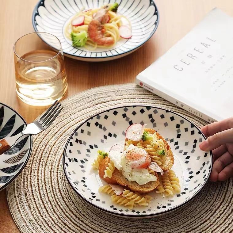 Đĩa Sứ Tròn 8 Inch Dùng Được Trong Lò Vi Sóng Phong Cách Nhật Bản