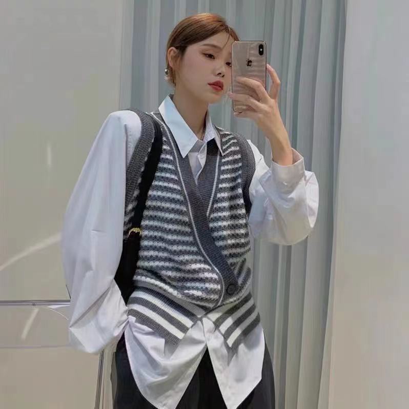 Áo Gile Len Kẻ Ngang Vạt Chéo Ulzzang - Titto Closet | BigBuy360 - bigbuy360.vn