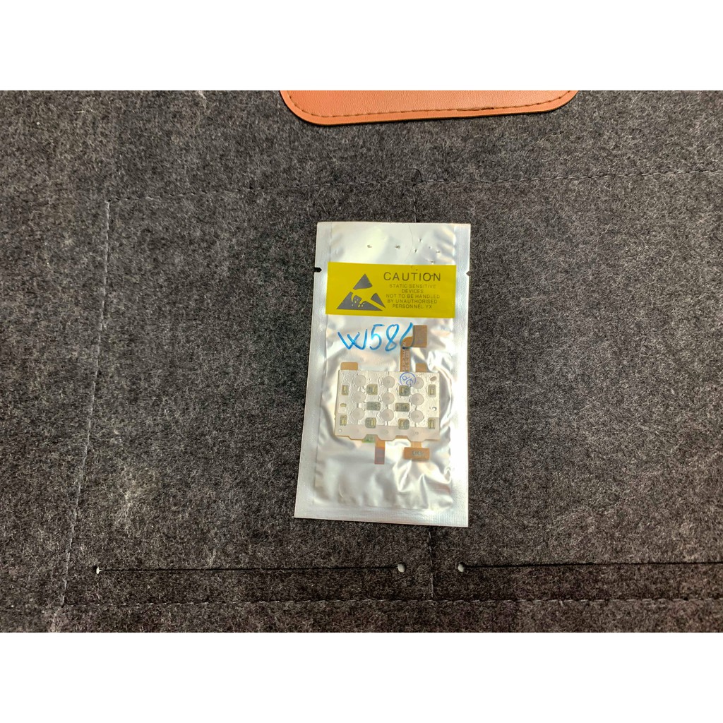 Vỉ phím Sony Ericsson W580