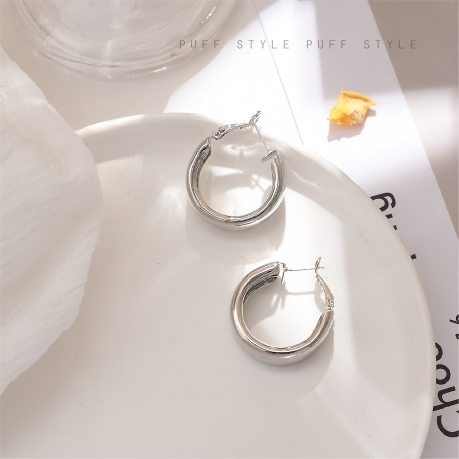 Hoa tai kim loại thiết kế đơn giản cho nữ A0016