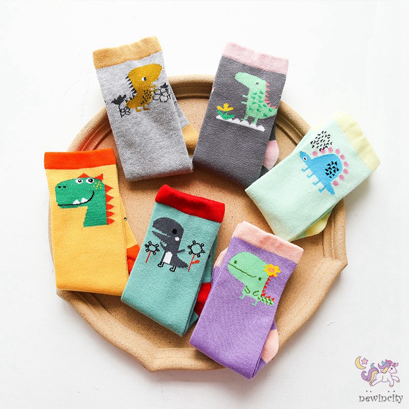 Bộ 3 Đôi Tất Cotton Hình Khủng Long Dễ Thương Cho Bé