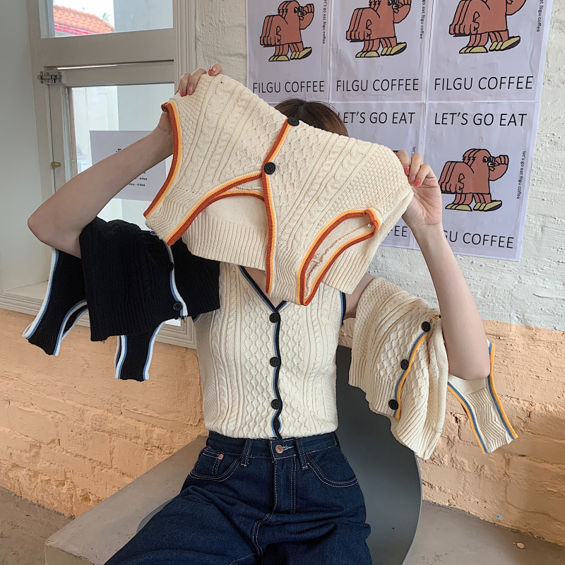 Áo Dệt Kim Hai Dây Cổ Chữ V Phối Màu Tương Phản Thời Trang 172196