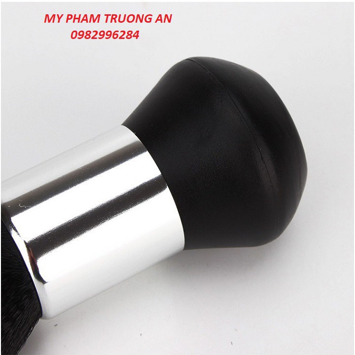 Chổi phủi tóc màu đen