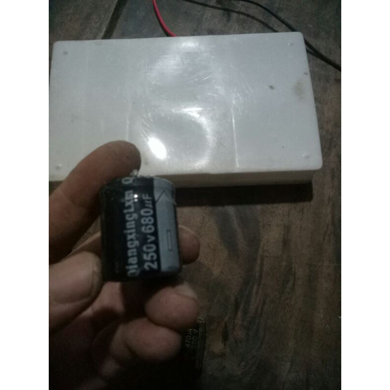 tụ 220uf 450vdc
