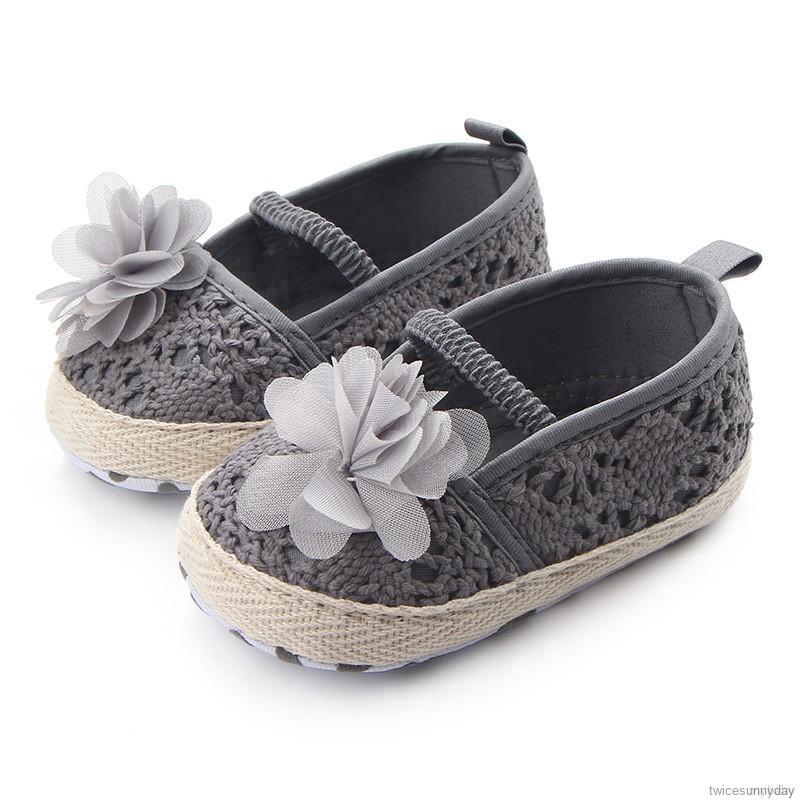 Giày búp bê đan len xinh xắn dành cho bé gái