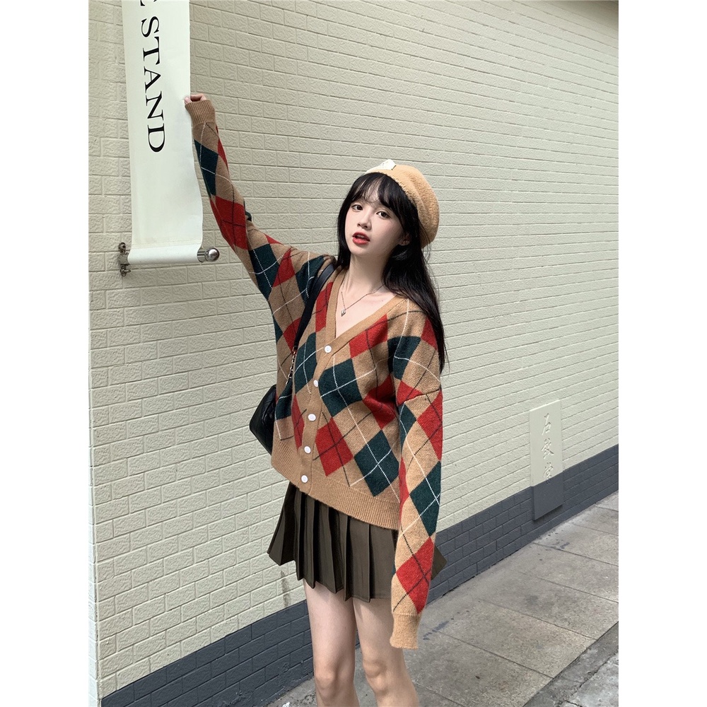 -  Quà tặng sinh nhật, bạn gái Set áo cardigan len ô/ Skirt ly ngắn