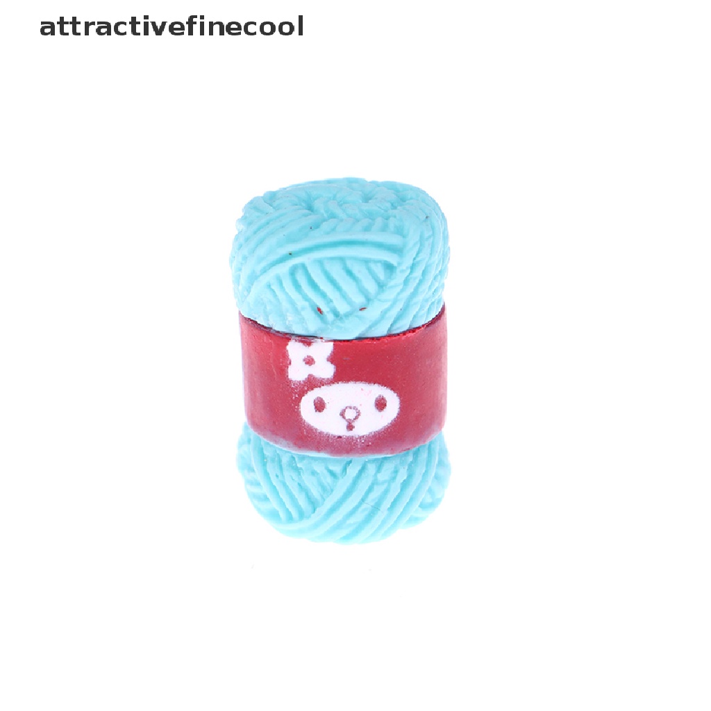 Set 5 Quả Bóng Len Mini Tỉ Lệ 1: 12 Dùng Để Trang Trí Nhà Búp Bê