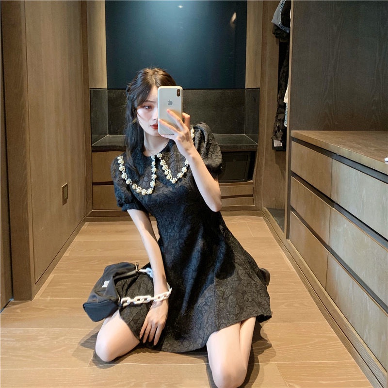 Đầm Chữ A Tay Phồng Cổ Búp Bê Đính Hạt Kiểu Pháp Thời Trang Mùa Hè Mới Cho Nữ 2021