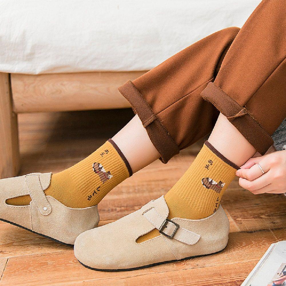 Đôi Vớ Cotton Kẻ Sọc In Chữ Vui Nhộn Cho Nữ