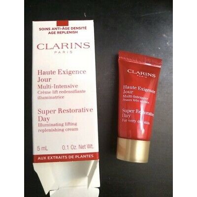Kem dưỡng trẻ hoá da CLARINS SUPER RESTORATIVE DAY CREAM