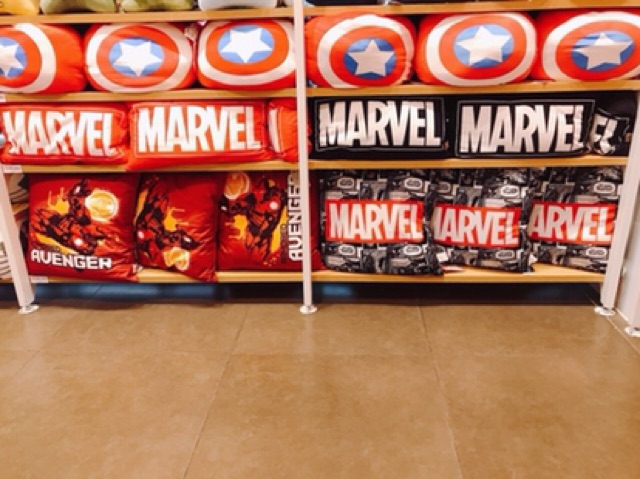 Gối tựa lưng MARVEL